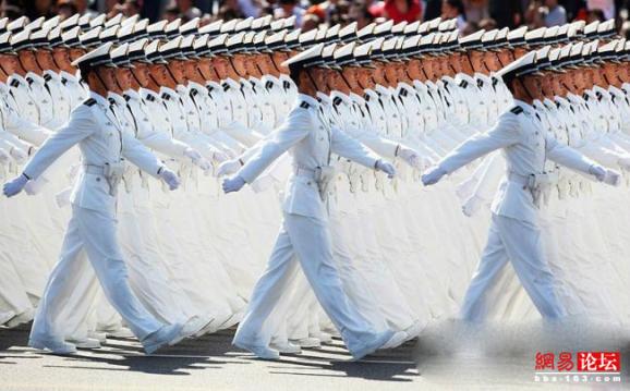 �̵㿴����Լ�е�ţ��ţͼ ��ЦͼƬ