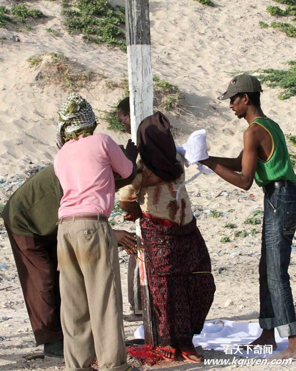 �����﹫��ǹ��ɱ��ʿ�����ֳ�ͼƬ(��ͼ)